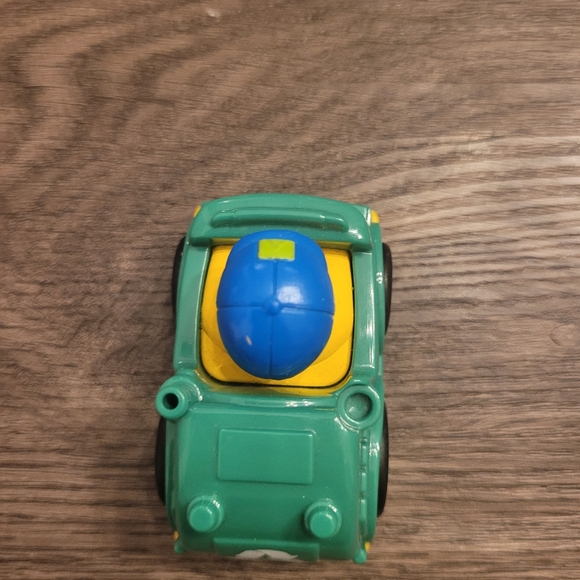 Little People Fisher-Price Wheelies recycling bin - Picture 3 of 6